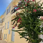 Апартаменты Syros Casa *